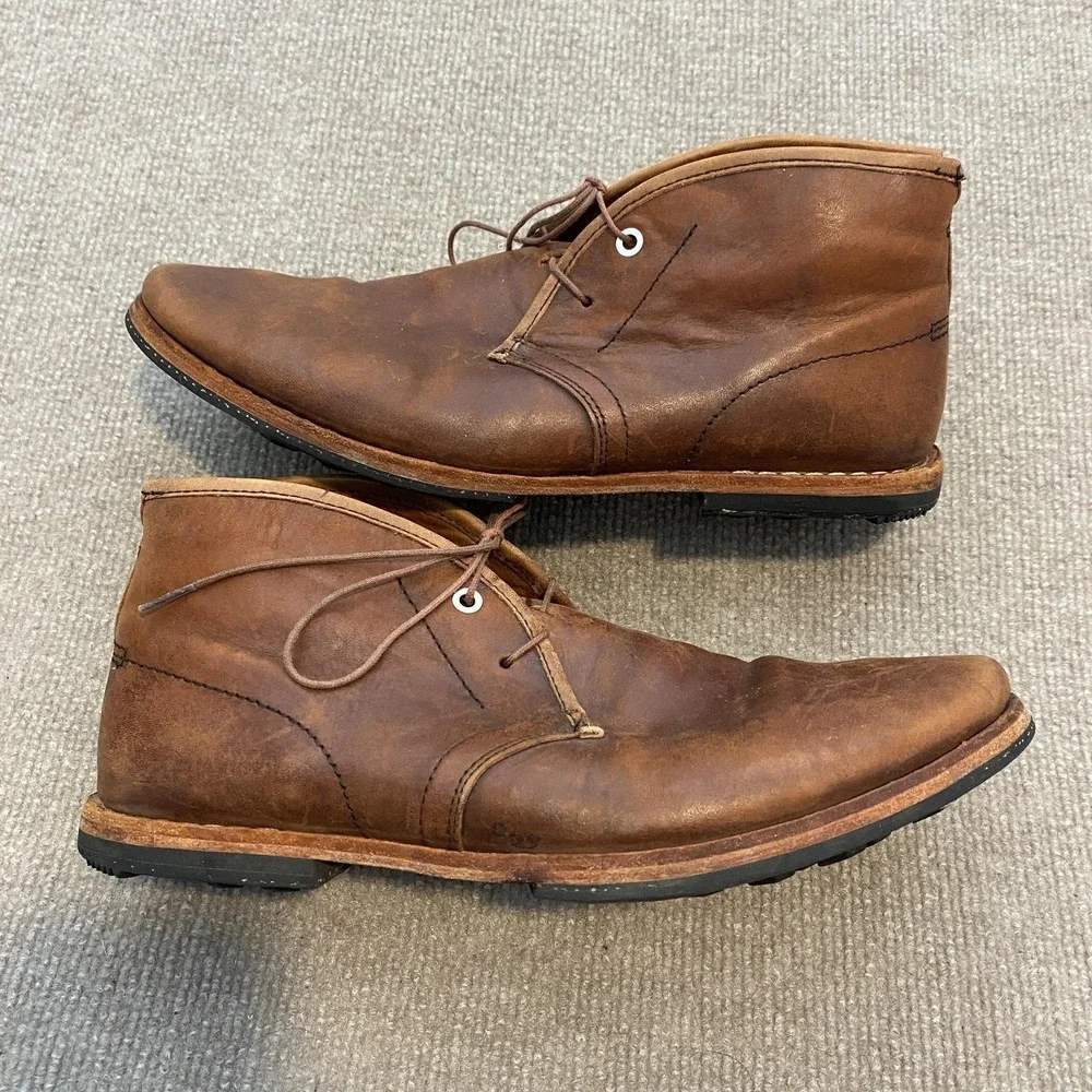 Timberland Boot Company Boots Mens Size‎ 9 Brown Leather Chukka Casual 75509